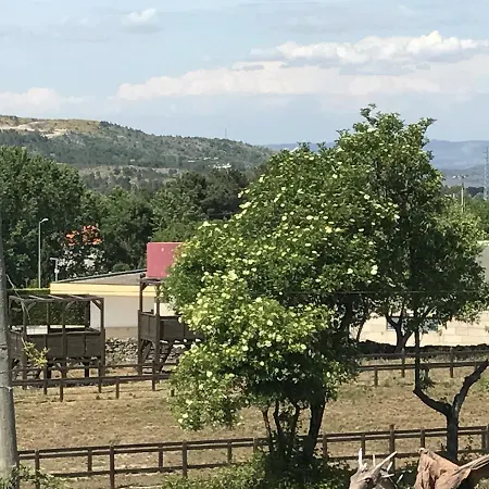 Medieval De 4* Penedono