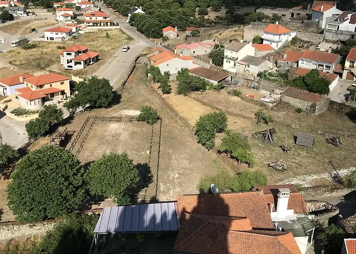 Medieval De Hotel 4*