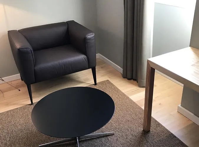 Medieval De Hotel 4*