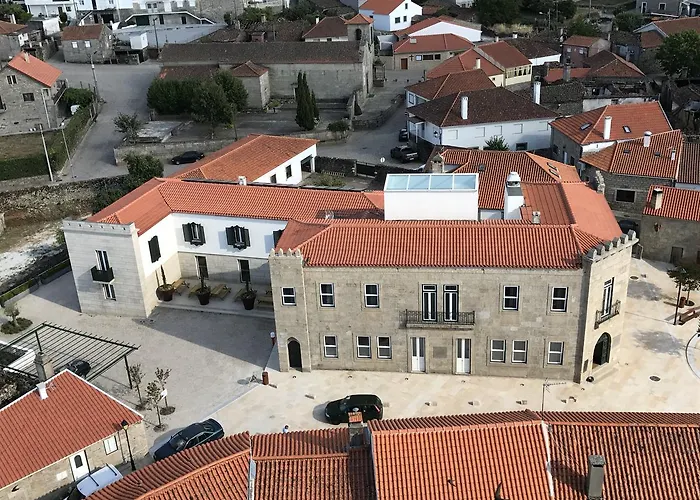 Medieval De Hotel Penedono