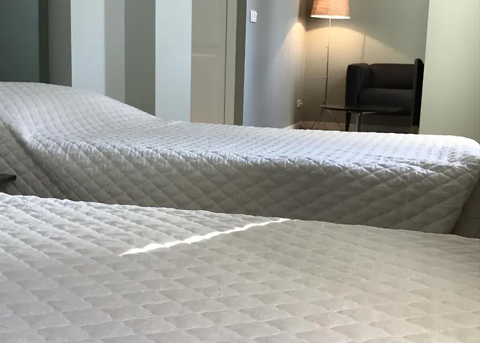 Medieval De Hotel 4*